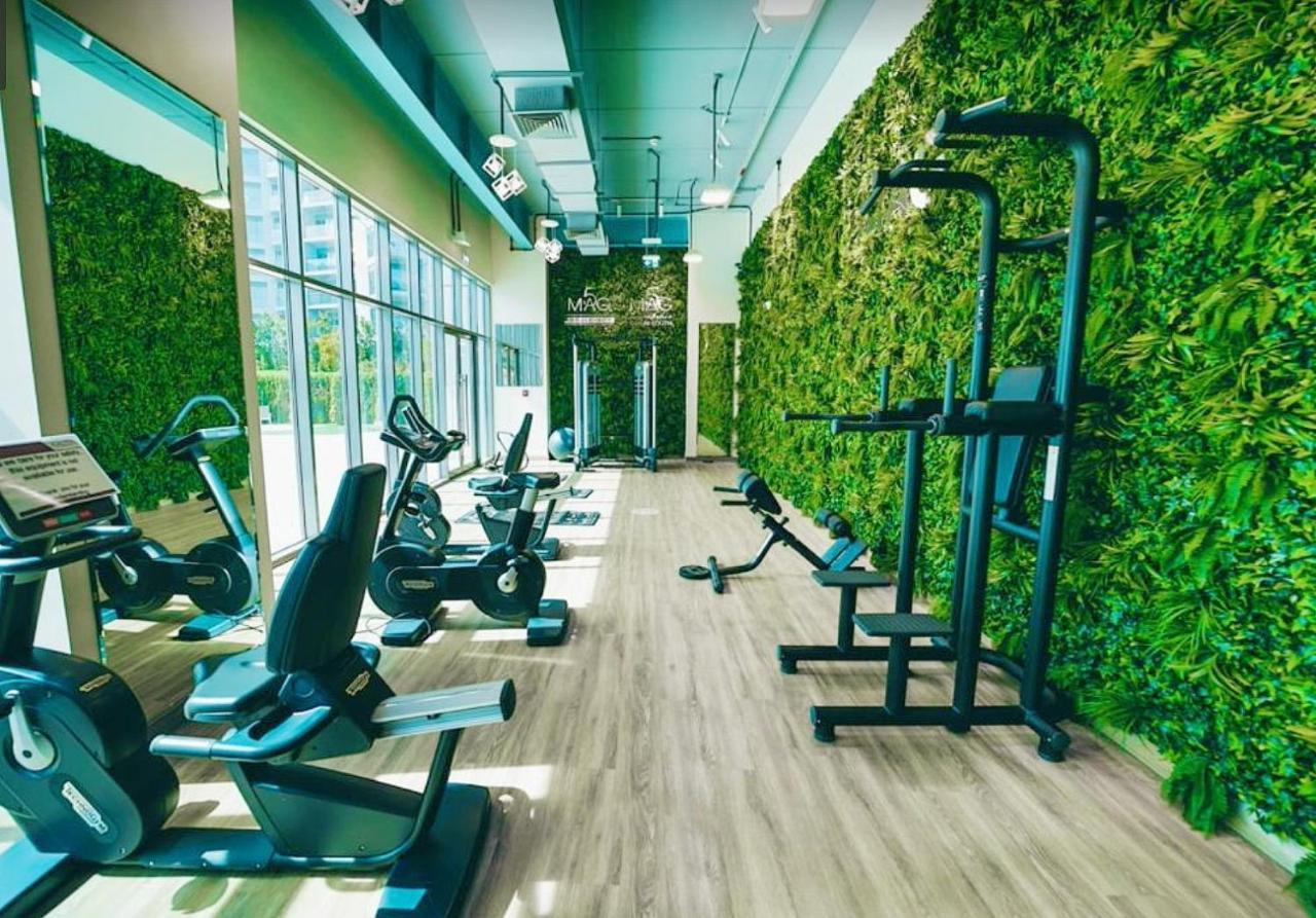 Elite Lux Holiday Homes - Cozy & Stylish 1 Bedroom With Huge Pools & World Class Gym Dubaj Kültér fotó
